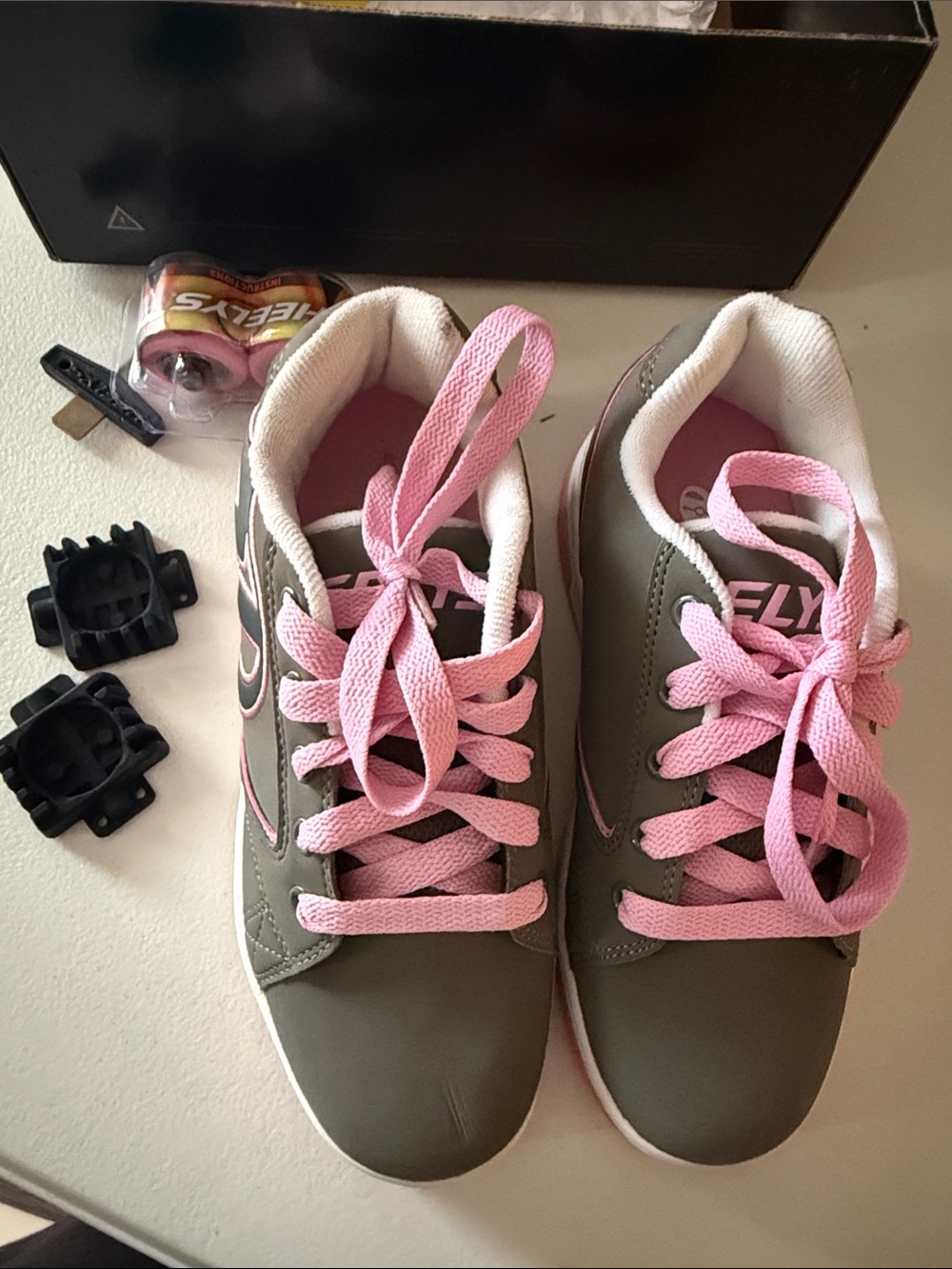Heelys Olive and Pink Kids Roller Shoes
